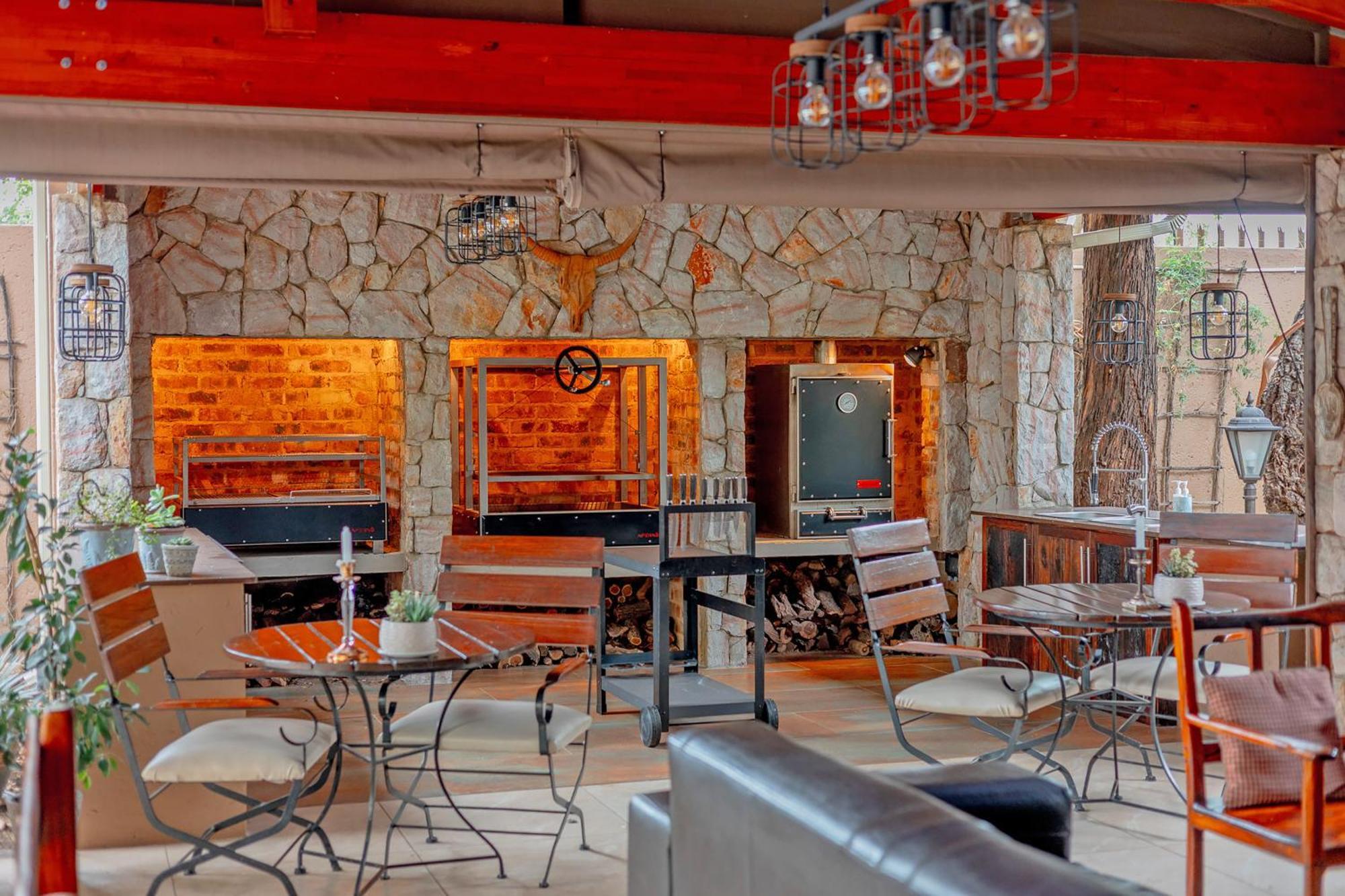 Afrique Boutique Hotel O.R. Tambo Boksburg Exterior photo