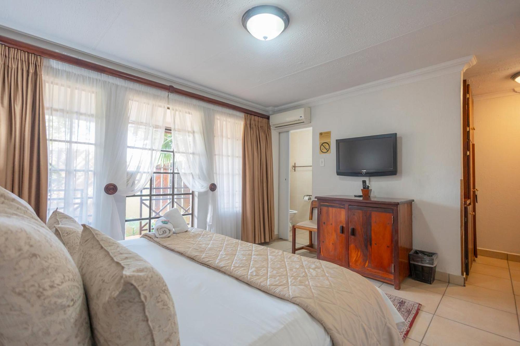 Afrique Boutique Hotel O.R. Tambo Boksburg Exterior photo