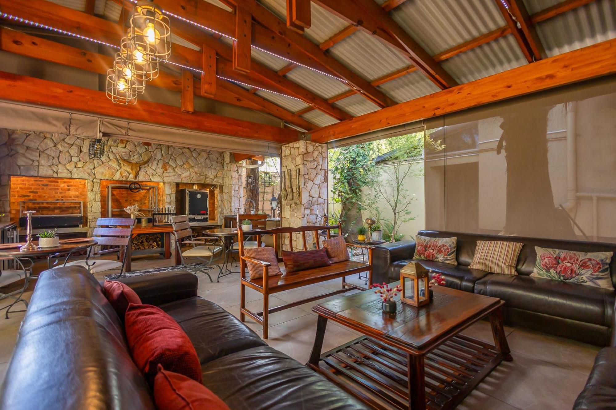 Afrique Boutique Hotel O.R. Tambo Boksburg Exterior photo