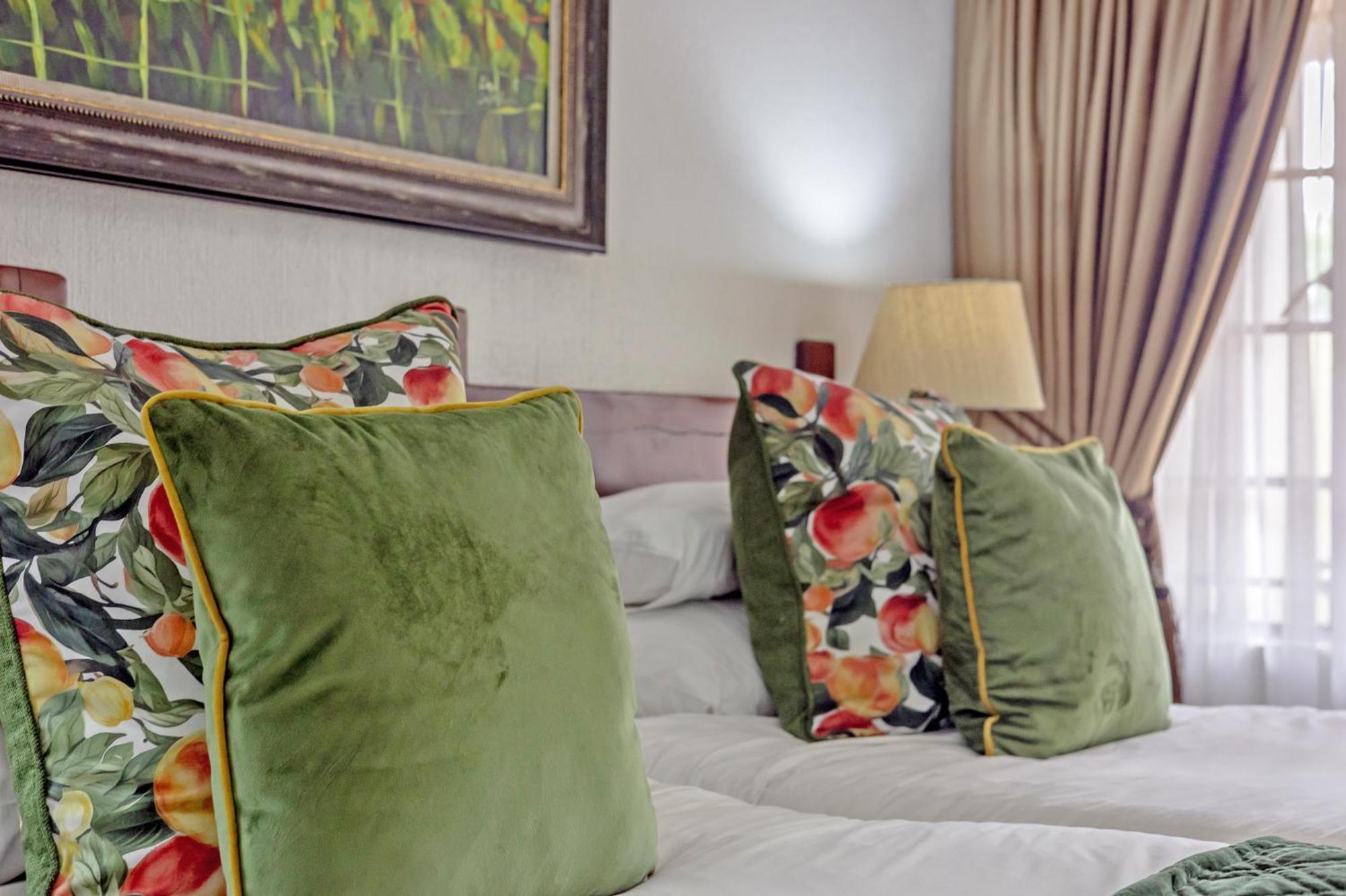 Afrique Boutique Hotel O.R. Tambo Boksburg Exterior photo
