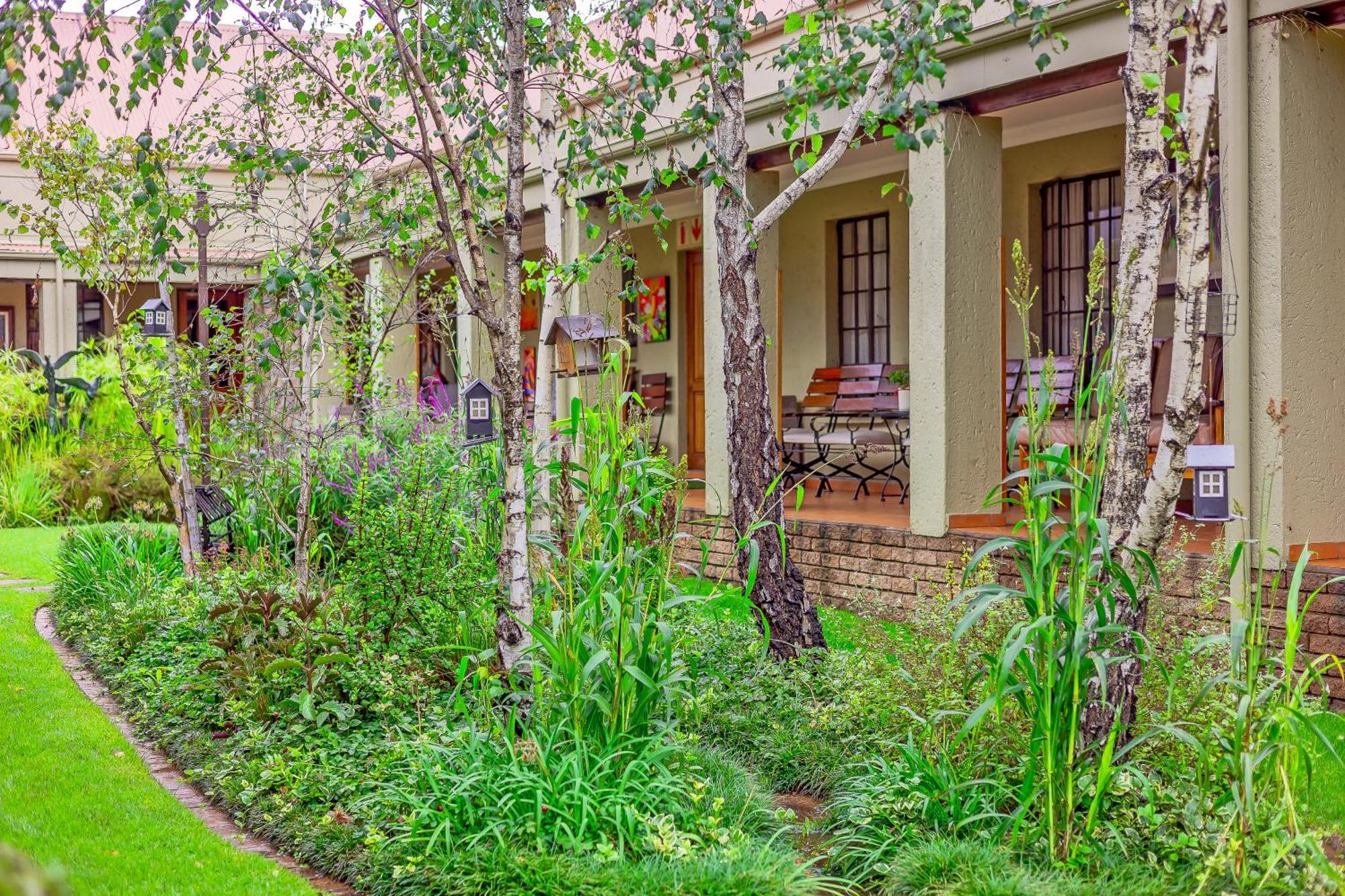 Afrique Boutique Hotel O.R. Tambo Boksburg Exterior photo